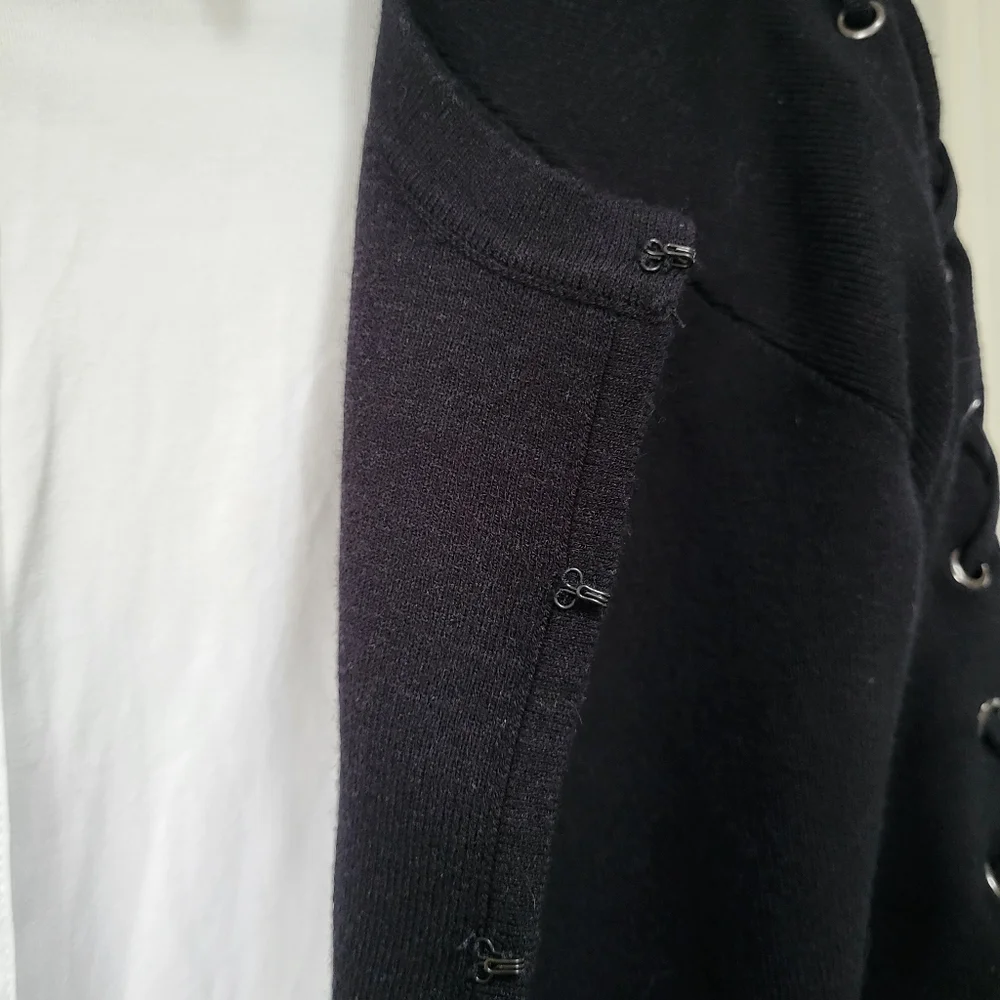 XS Anne Fontaine Sweater - Picture 7 of 9